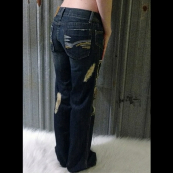 Dungeon Embellished Jewels Jeans - Picture 5 of 17